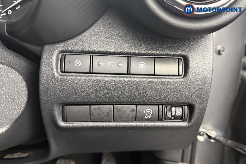 Nissan Juke Tekna Manual Petrol SUV - Stock Number (1595837) - 15th supplementary image