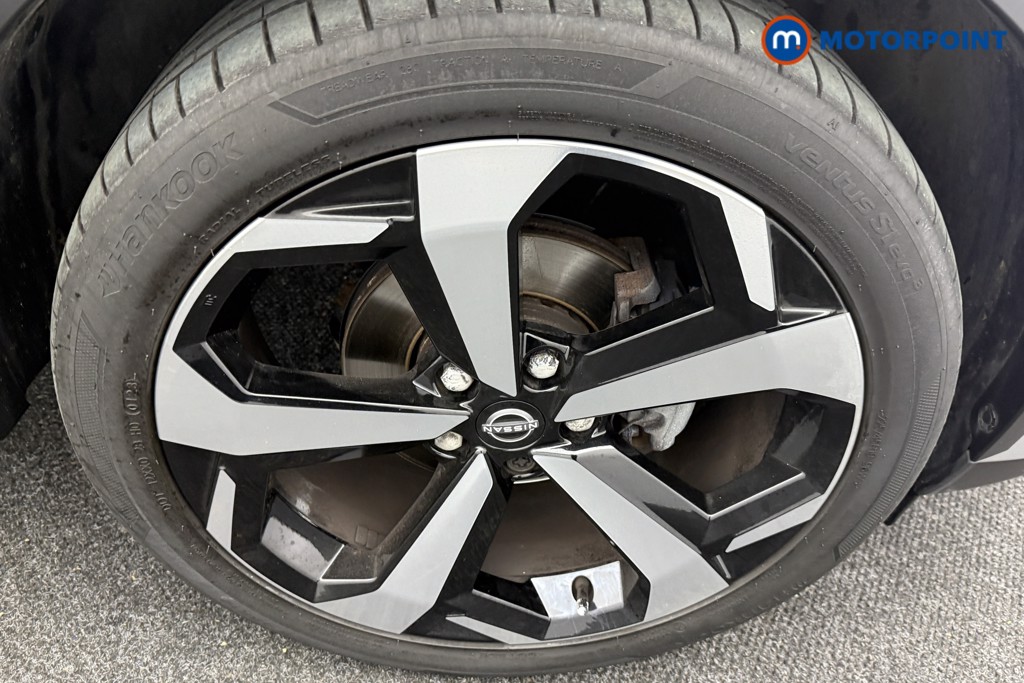 Nissan Juke Tekna Manual Petrol SUV - Stock Number (1595837) - 32nd supplementary image