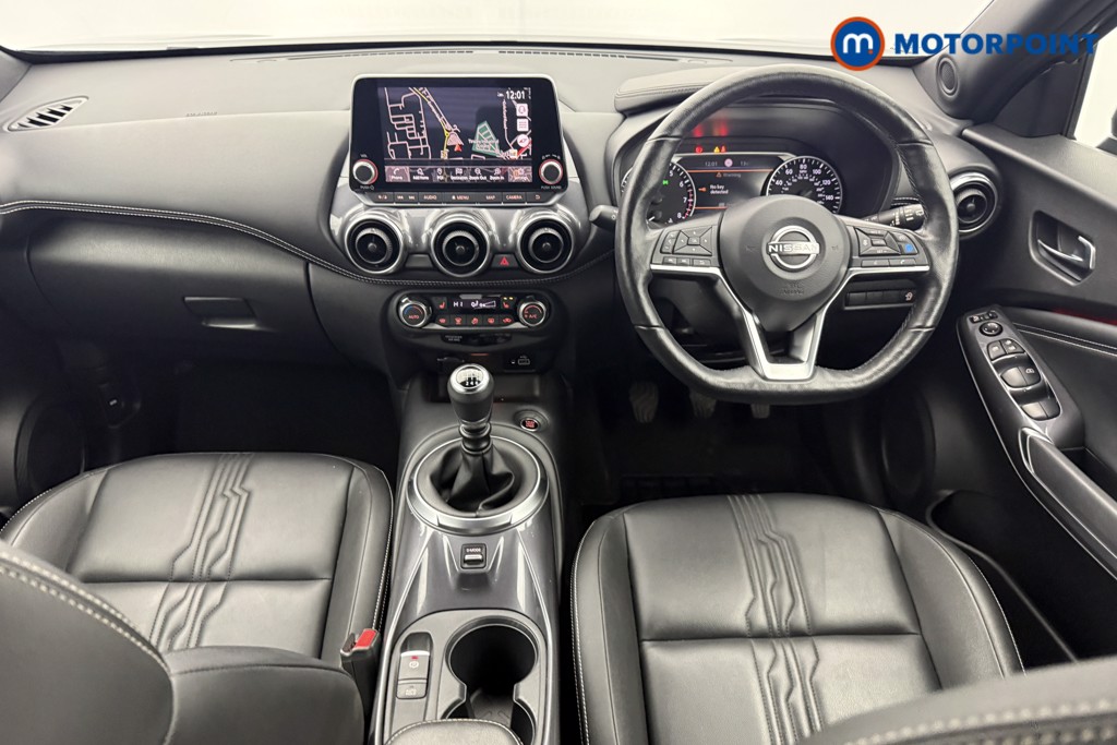 Nissan Juke Tekna Manual Petrol SUV - Stock Number (1595837) - 1st supplementary image