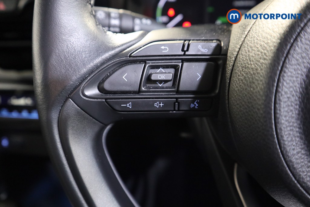 Toyota Yaris Cross Excel Automatic Petrol-Electric Hybrid Estate - Stock Number (1595954) - 3rd supplementary image