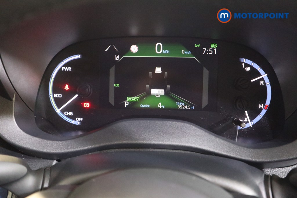 Toyota Yaris Cross Excel Automatic Petrol-Electric Hybrid Estate - Stock Number (1595954) - 5th supplementary image