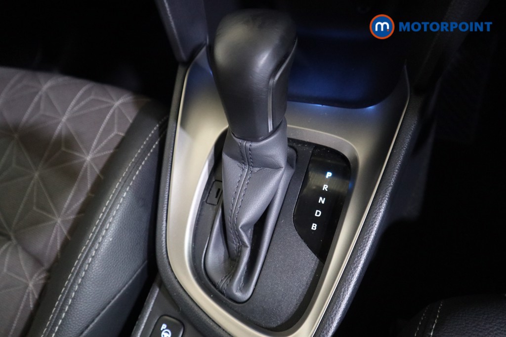 Toyota Yaris Cross Excel Automatic Petrol-Electric Hybrid Estate - Stock Number (1595954) - 10th supplementary image