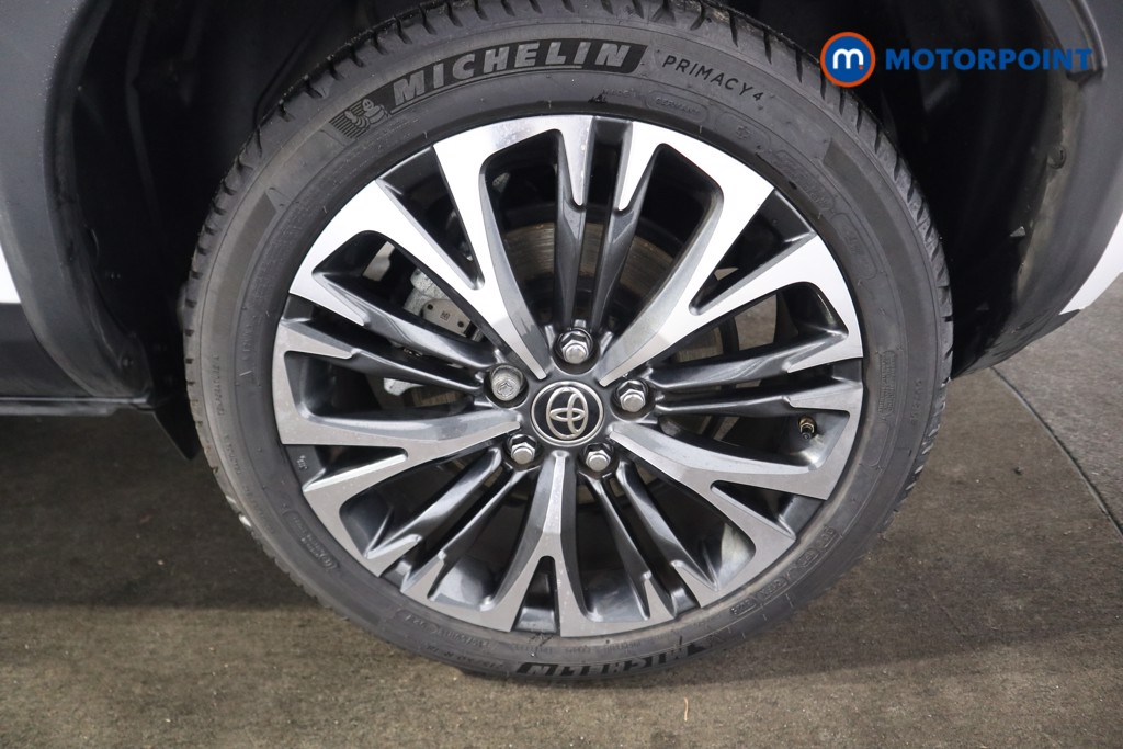 Toyota Yaris Cross Excel Automatic Petrol-Electric Hybrid Estate - Stock Number (1595954) - 24th supplementary image