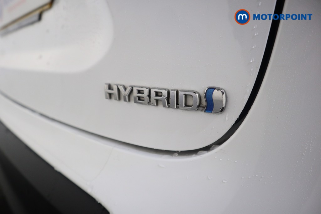 Toyota Yaris Cross Excel Automatic Petrol-Electric Hybrid Estate - Stock Number (1595954) - 28th supplementary image