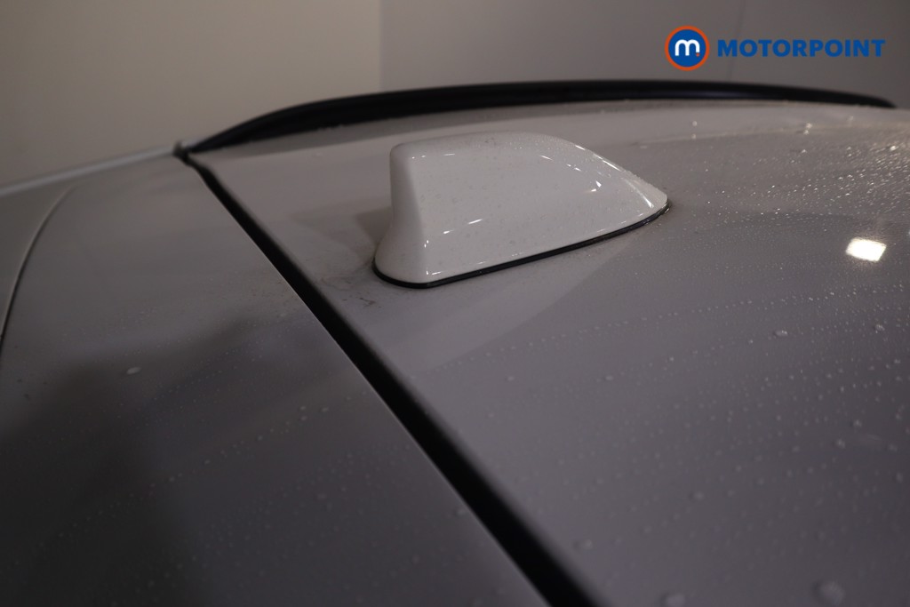 Toyota Yaris Cross Excel Automatic Petrol-Electric Hybrid Estate - Stock Number (1595954) - 29th supplementary image