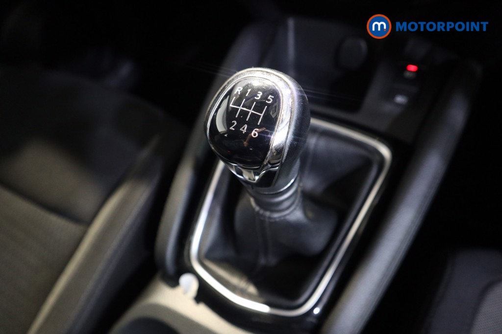 Nissan Qashqai Acenta Premium Manual Petrol SUV - Stock Number (1596097) - 9th supplementary image