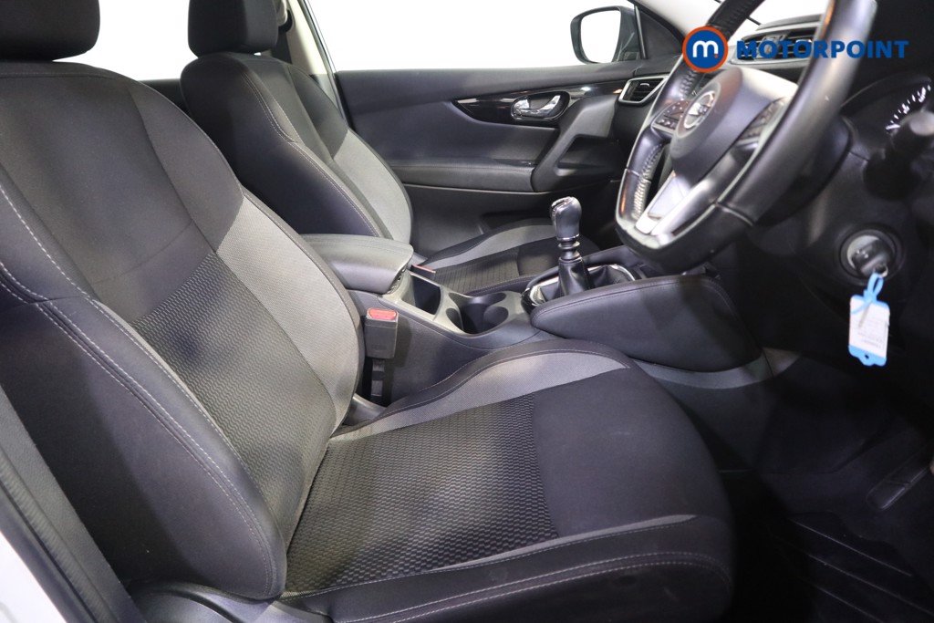 Nissan Qashqai Acenta Premium Manual Petrol SUV - Stock Number (1596097) - 13th supplementary image