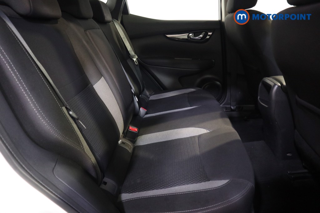 Nissan Qashqai Acenta Premium Manual Petrol SUV - Stock Number (1596097) - 14th supplementary image