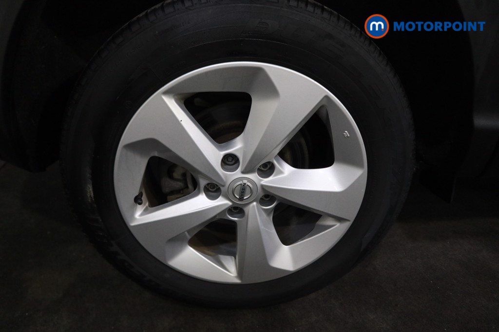 Nissan Qashqai Acenta Premium Manual Petrol SUV - Stock Number (1596097) - 18th supplementary image