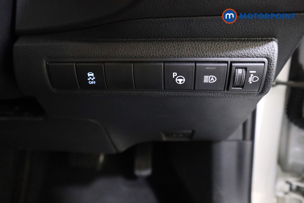 Toyota Corolla Icon Tech Automatic Petrol-Electric Hybrid Hatchback - Stock Number (1596290) - 11th supplementary image