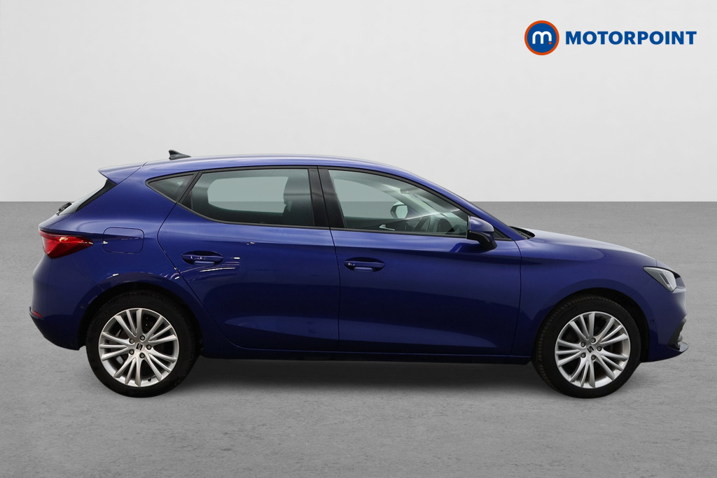 Seat Leon Se Dynamic Manual Petrol Hatchback - Stock Number (1596401) - Drivers side