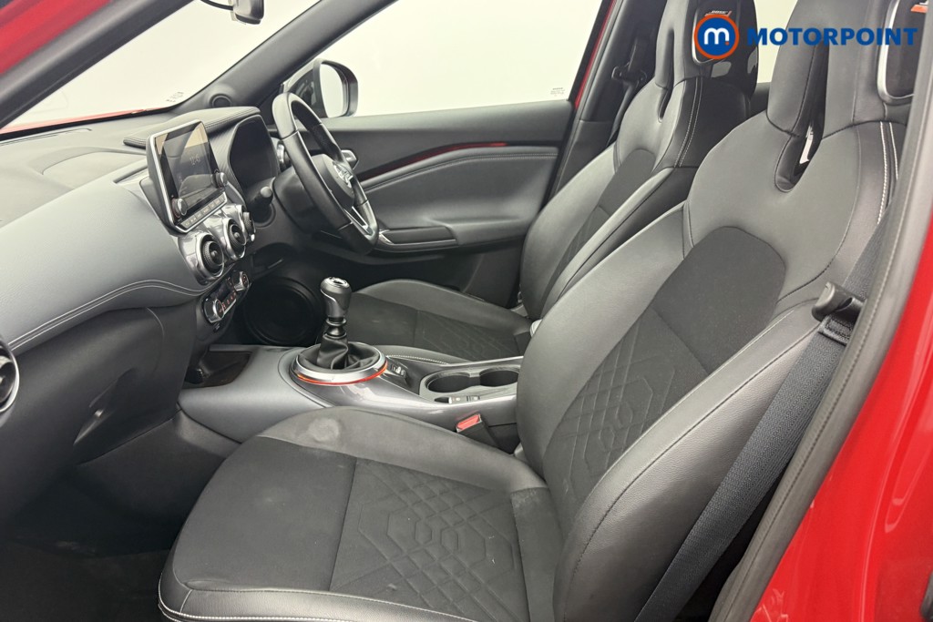 Nissan Juke Tekna Manual Petrol SUV - Stock Number (1596503) - 23rd supplementary image