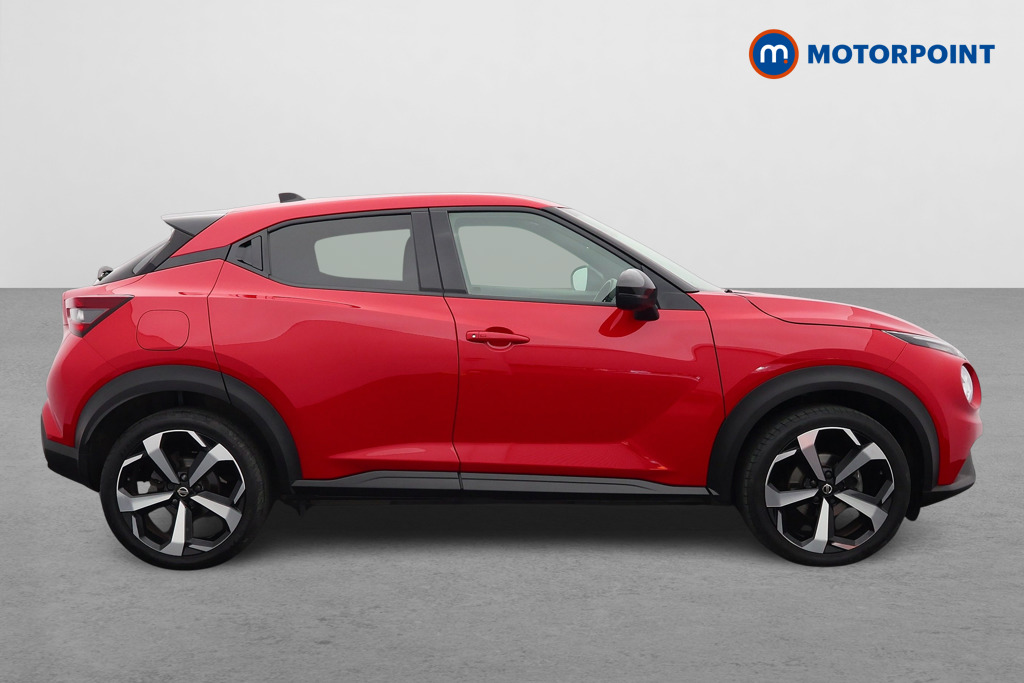 Nissan Juke Tekna Manual Petrol SUV - Stock Number (1596503) - Drivers side