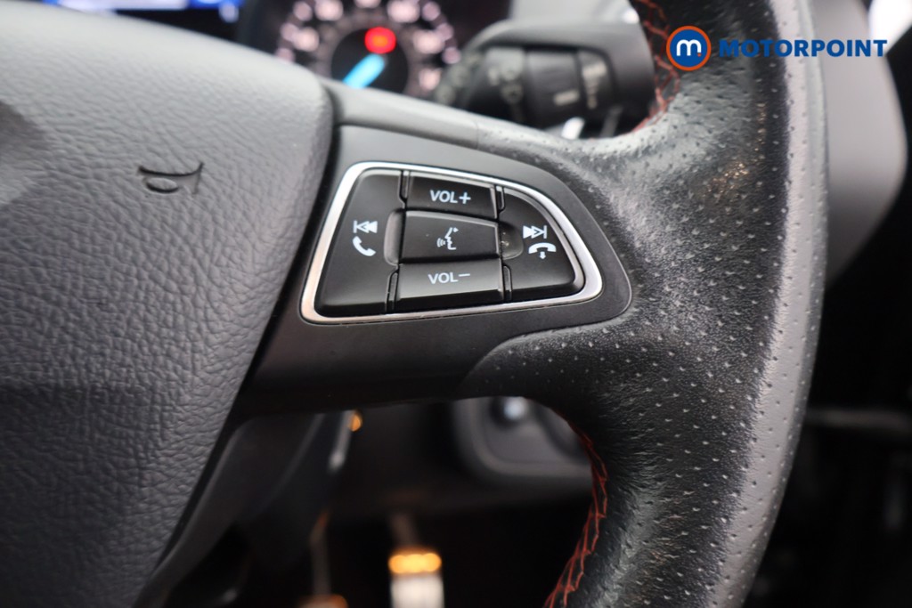 Ford Kuga St-Line Edition Manual Petrol SUV - Stock Number (1596590) - 4th supplementary image