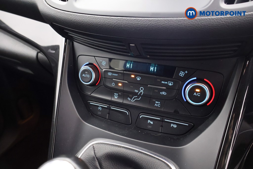 Ford Kuga St-Line Edition Manual Petrol SUV - Stock Number (1596590) - 6th supplementary image