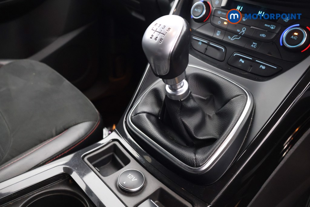 Ford Kuga St-Line Edition Manual Petrol SUV - Stock Number (1596590) - 7th supplementary image