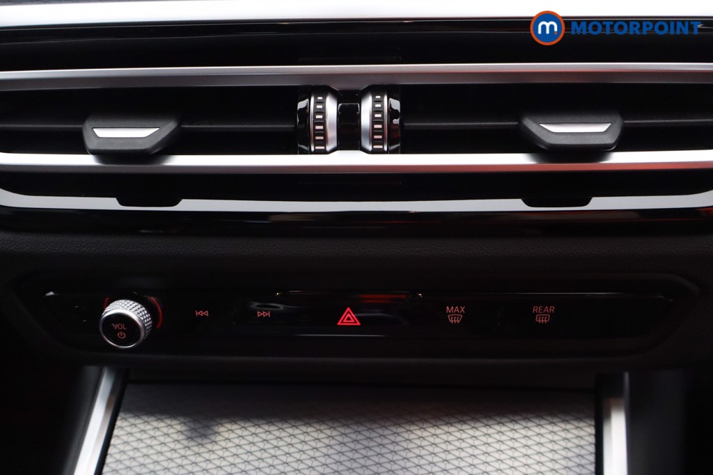 BMW 3 Series M Sport Automatic Petrol Plug-In Hybrid Saloon - Stock Number (1596636) - 7th supplementary image