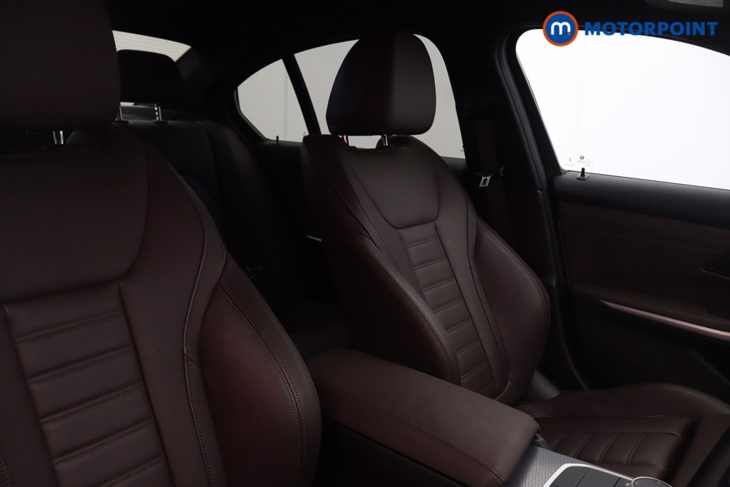 BMW 3 Series M Sport Automatic Petrol Plug-In Hybrid Saloon - Stock Number (1596636) - 13th supplementary image