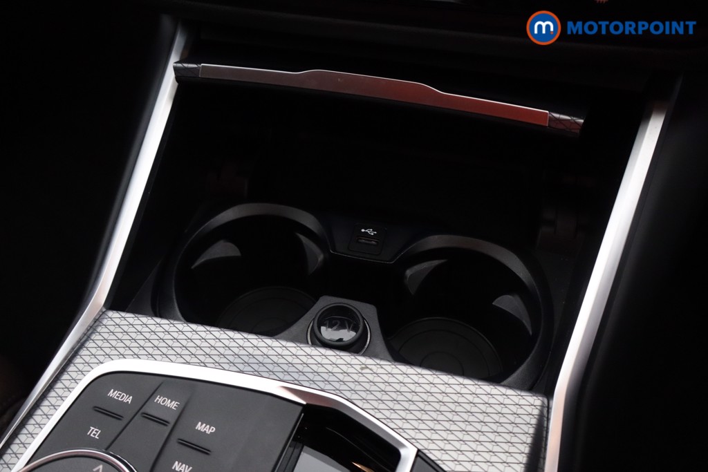 BMW 3 Series M Sport Automatic Petrol Plug-In Hybrid Saloon - Stock Number (1596636) - 29th supplementary image