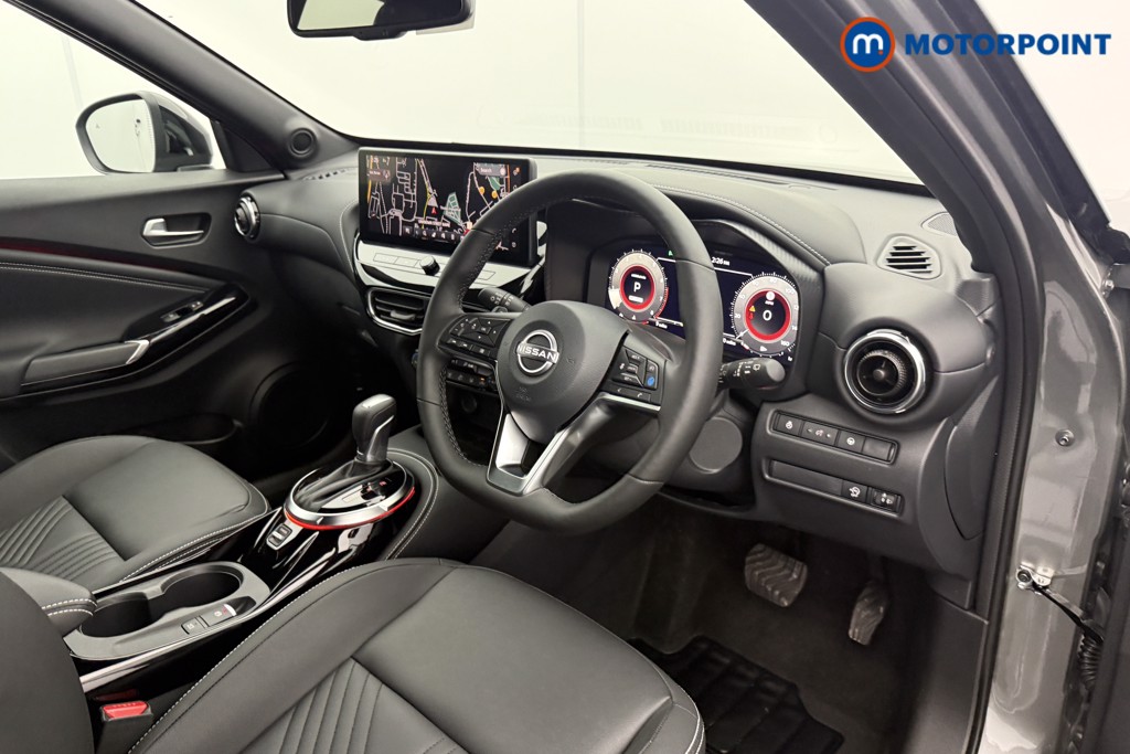Nissan Juke Tekna Automatic Petrol SUV - Stock Number (1596663) - 4th supplementary image