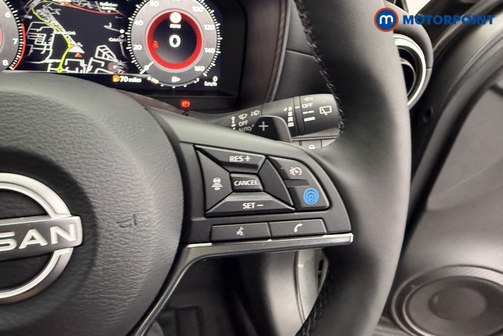 Nissan Juke Tekna Automatic Petrol SUV - Stock Number (1596663) - 13th supplementary image