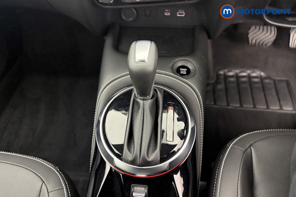 Nissan Juke Tekna Automatic Petrol SUV - Stock Number (1596667) - 13th supplementary image