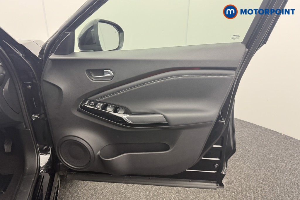 Nissan Juke Tekna Automatic Petrol SUV - Stock Number (1596667) - 18th supplementary image