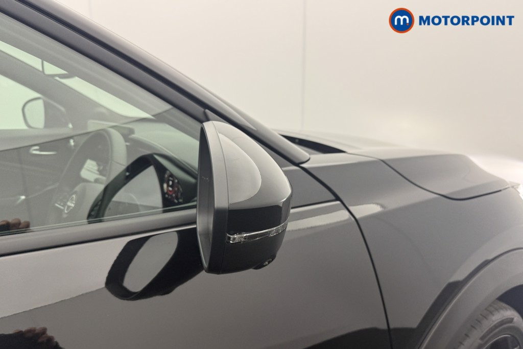 Nissan Juke Tekna Automatic Petrol SUV - Stock Number (1596667) - 19th supplementary image