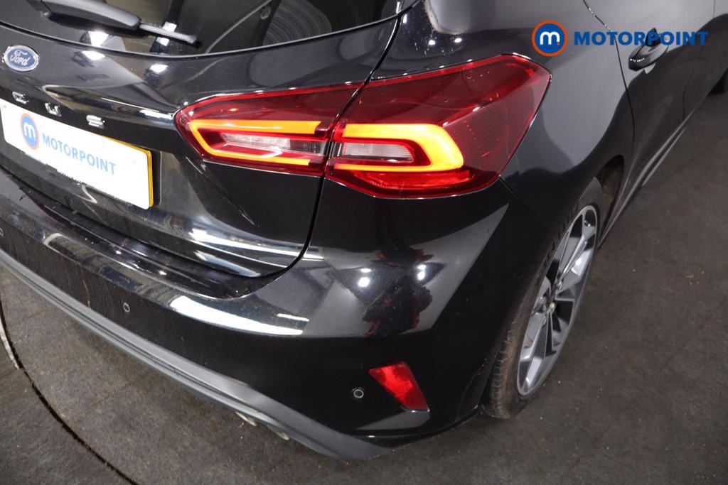 Ford Focus St-Line X Manual Petrol Hatchback - Stock Number (1596676) - 15th supplementary image