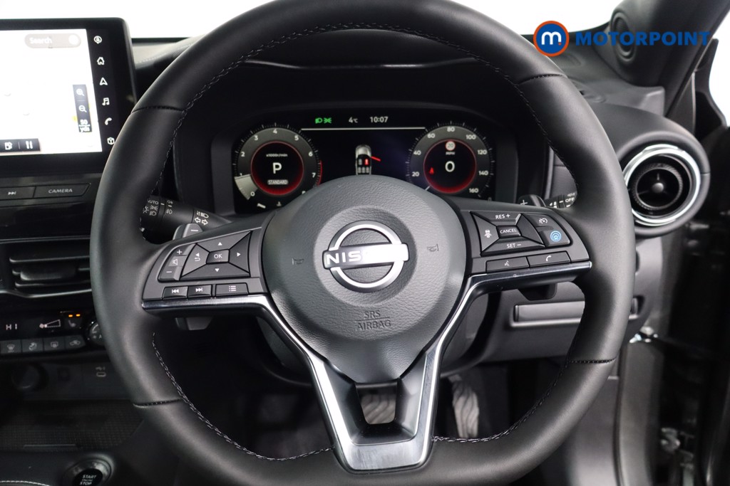 Nissan Juke Tekna Automatic Petrol SUV - Stock Number (1596684) - 6th supplementary image