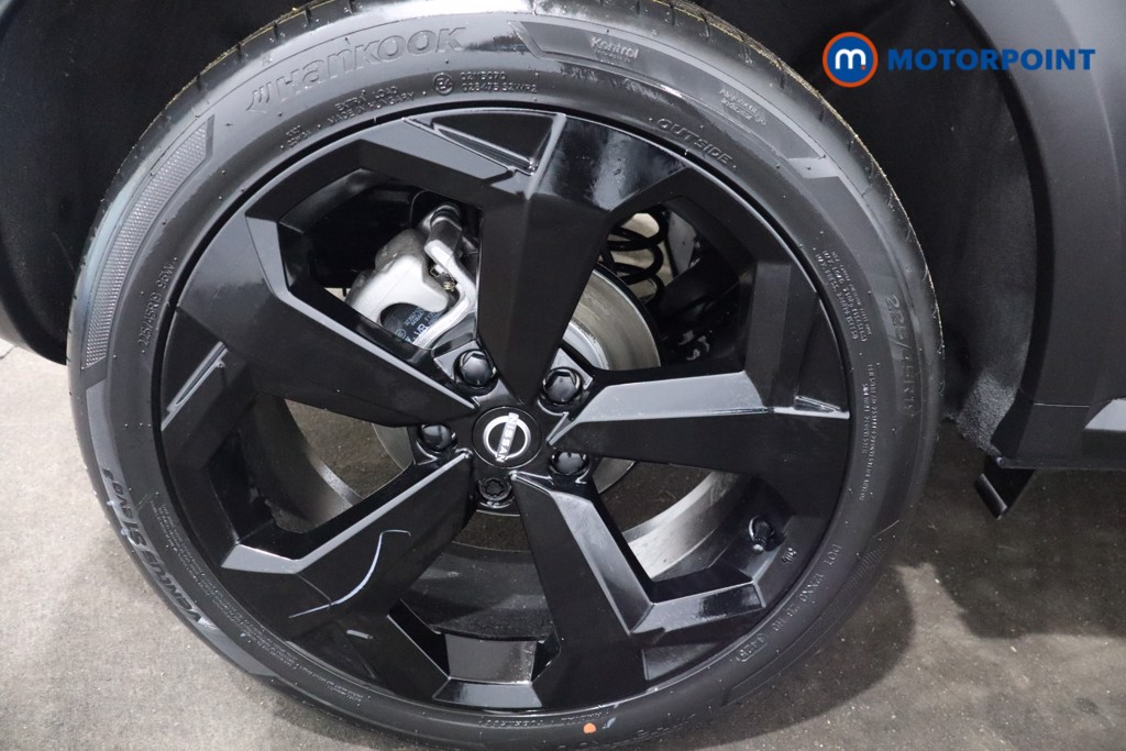 Nissan Juke Tekna Automatic Petrol SUV - Stock Number (1596684) - 9th supplementary image