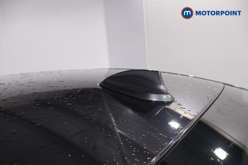 BMW 5 Series M Sport Automatic Petrol Plug-In Hybrid Saloon - Stock Number (1596688) - 13th supplementary image