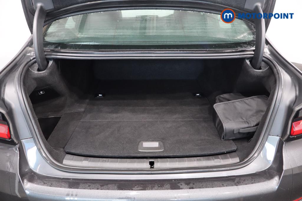 BMW 5 Series M Sport Automatic Petrol Plug-In Hybrid Saloon - Stock Number (1596688) - 14th supplementary image