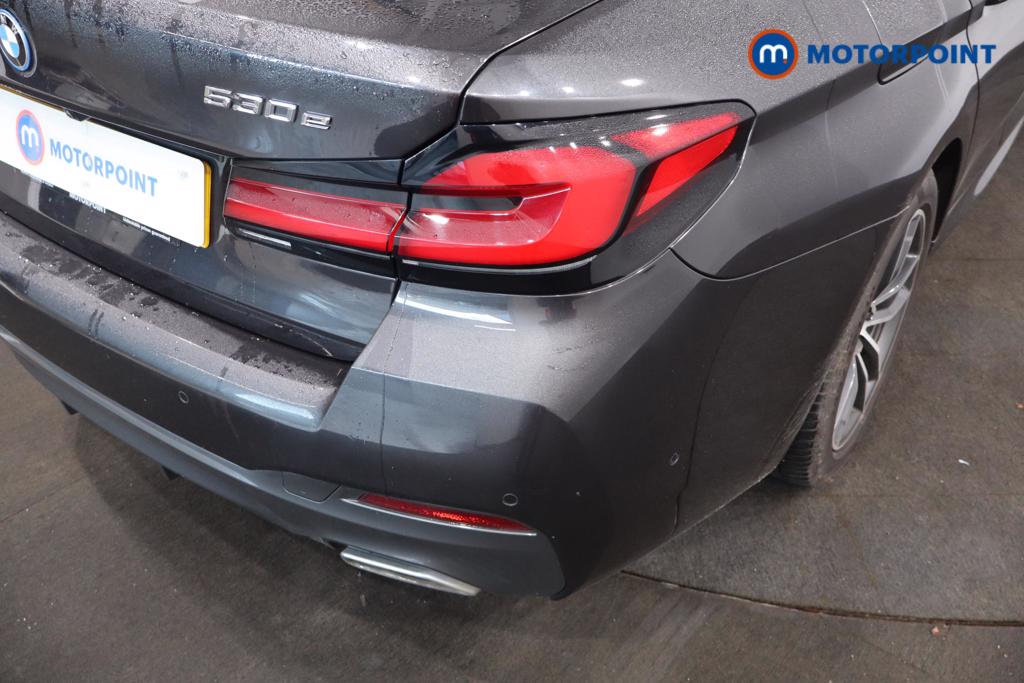 BMW 5 Series M Sport Automatic Petrol Plug-In Hybrid Saloon - Stock Number (1596688) - 16th supplementary image