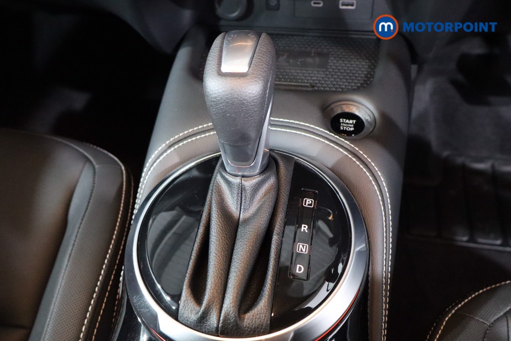 Nissan Juke Tekna Automatic Petrol SUV - Stock Number (1596691) - 14th supplementary image