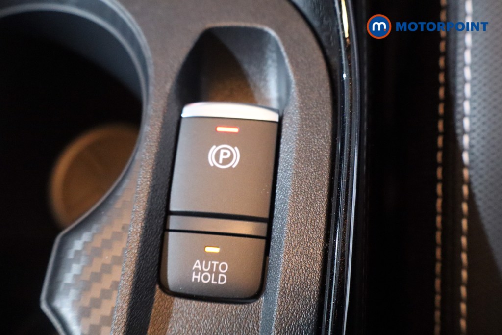 Nissan Juke Tekna Automatic Petrol SUV - Stock Number (1596691) - 17th supplementary image