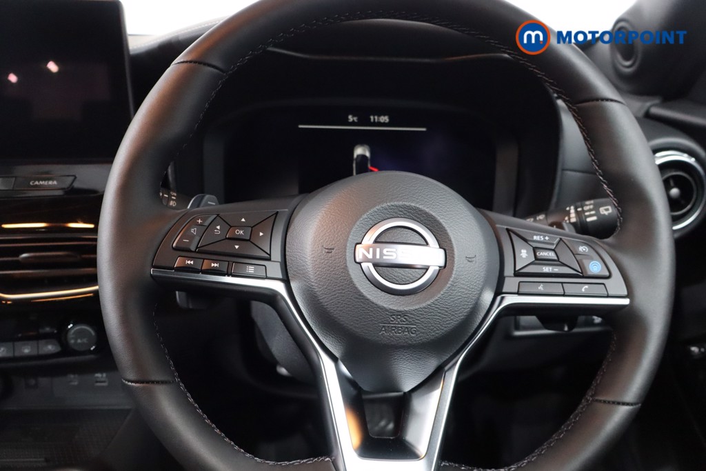 Nissan Juke Tekna Automatic Petrol SUV - Stock Number (1596692) - 6th supplementary image