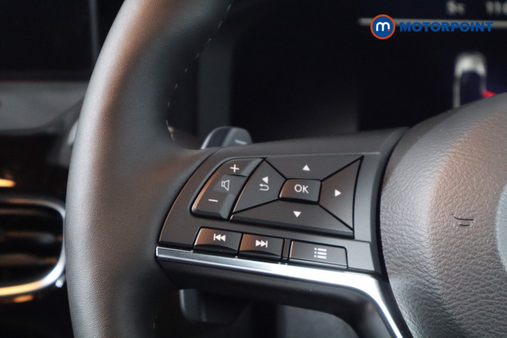 Nissan Juke Tekna Automatic Petrol SUV - Stock Number (1596692) - 7th supplementary image