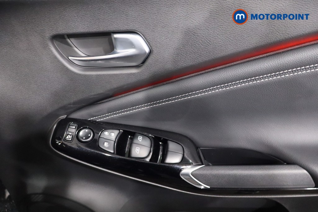 Nissan Juke Tekna Automatic Petrol SUV - Stock Number (1596692) - 22nd supplementary image