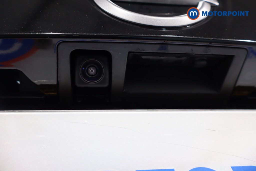 Nissan Juke Tekna Automatic Petrol SUV - Stock Number (1596692) - 35th supplementary image