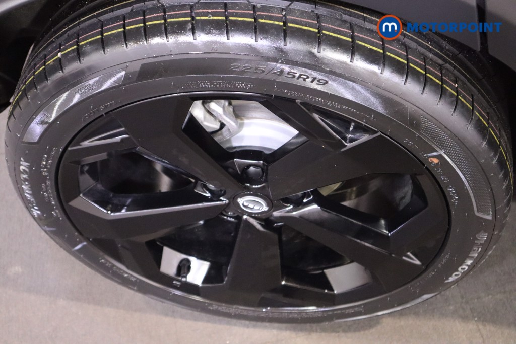 Nissan Juke Tekna Automatic Petrol SUV - Stock Number (1596704) - 12th supplementary image