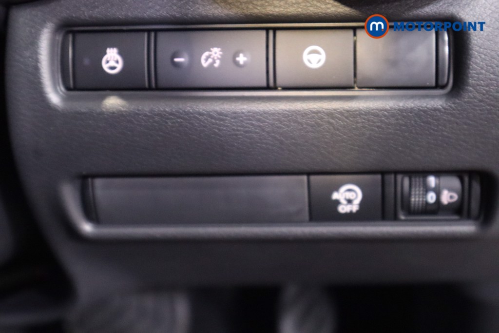 Nissan Juke Tekna Automatic Petrol SUV - Stock Number (1596704) - 16th supplementary image