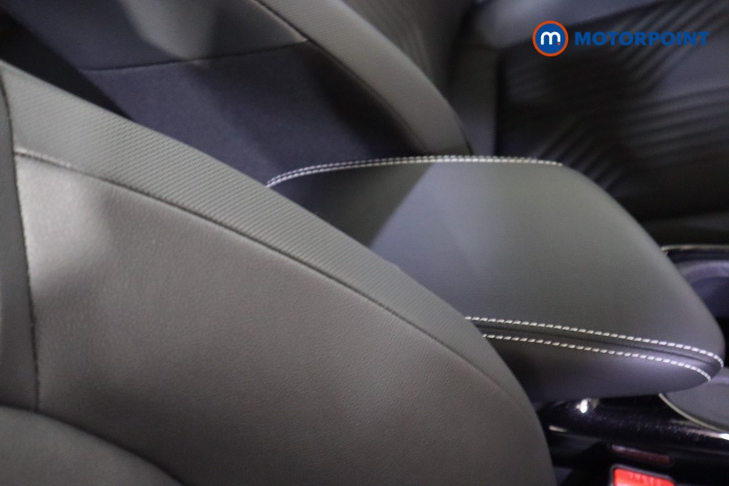 Nissan Juke Tekna Automatic Petrol SUV - Stock Number (1596704) - 25th supplementary image