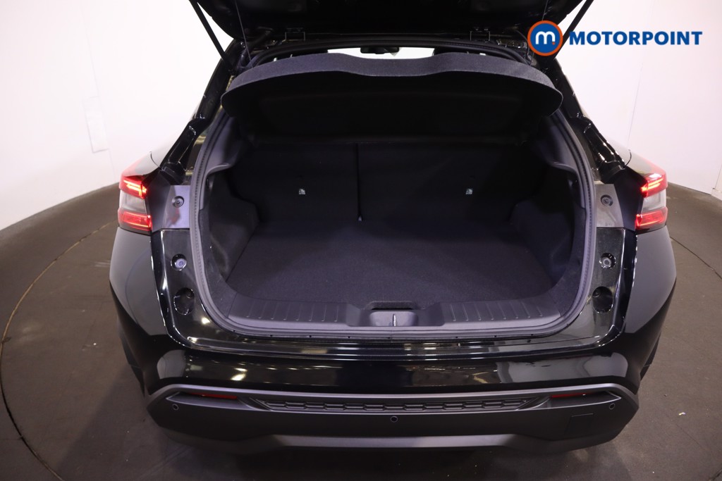 Nissan Juke Tekna Automatic Petrol SUV - Stock Number (1596720) - 8th supplementary image