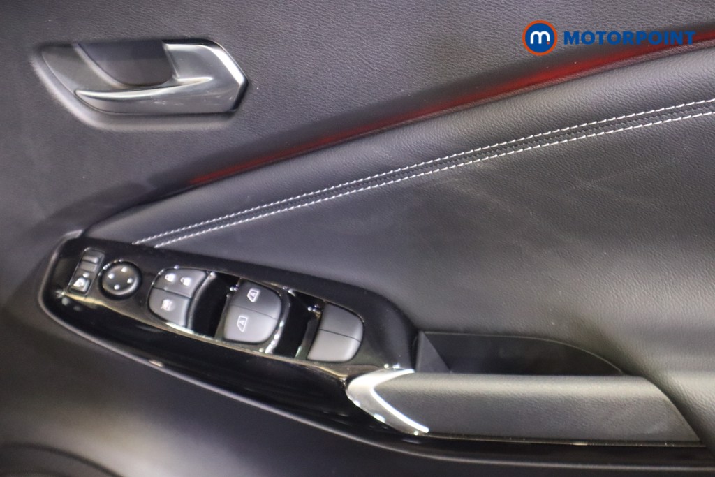 Nissan Juke Tekna Automatic Petrol SUV - Stock Number (1596720) - 14th supplementary image