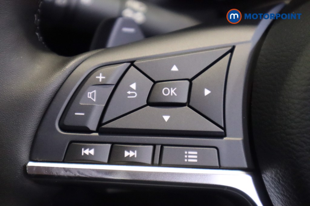 Nissan Juke Tekna Automatic Petrol SUV - Stock Number (1596720) - 17th supplementary image