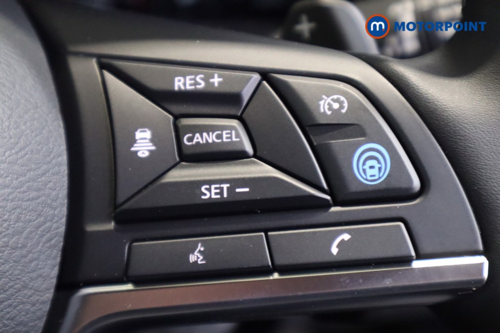 Nissan Juke Tekna Automatic Petrol SUV - Stock Number (1596720) - 18th supplementary image