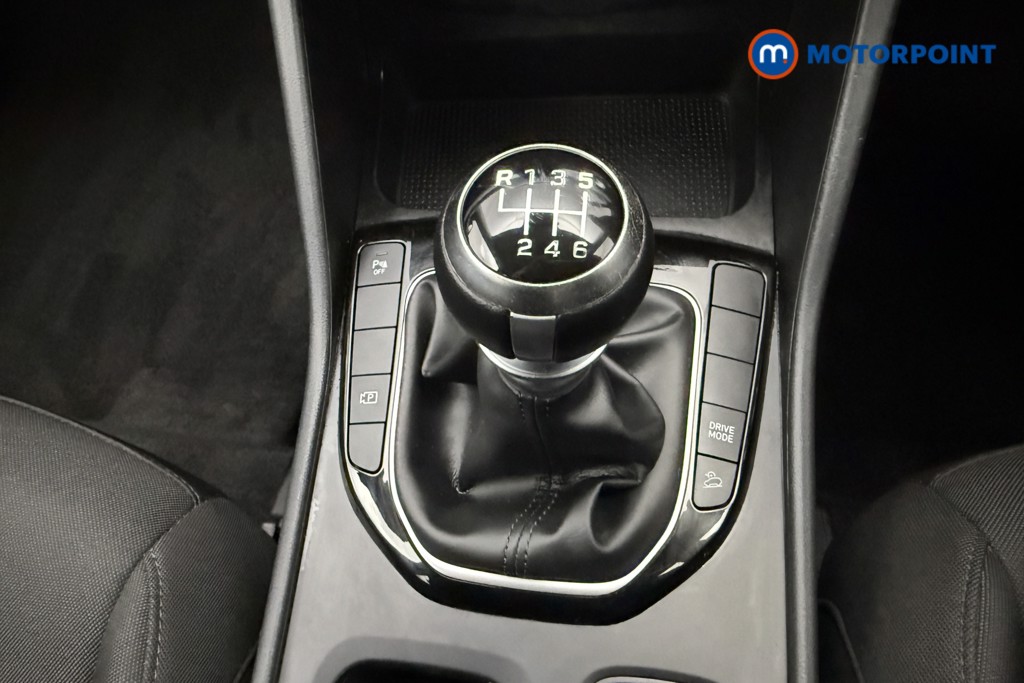 Hyundai Tucson Se Connect Manual Petrol SUV - Stock Number (1596822) - 7th supplementary image