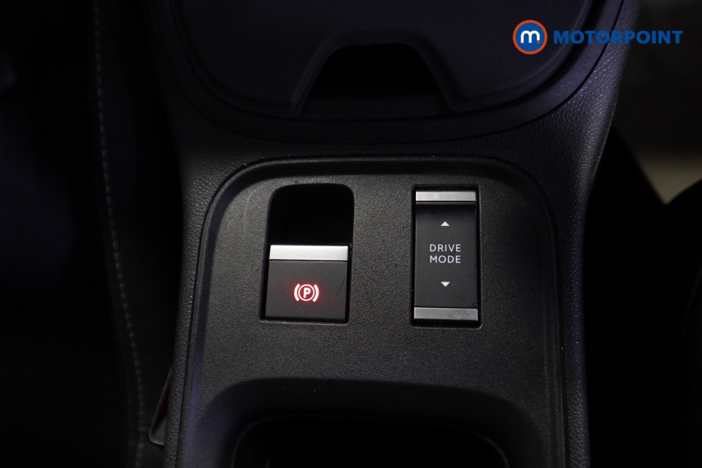 Jeep Avenger Summit Automatic Electric SUV - Stock Number (1596869) - 9th supplementary image