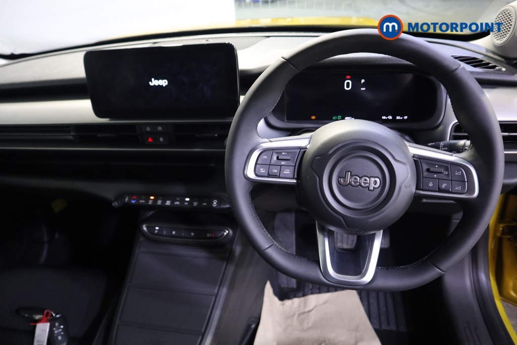 Jeep Avenger Summit Automatic Electric SUV - Stock Number (1596869) - 1st supplementary image